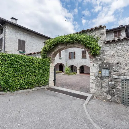 Apartament Alle Rive Salò